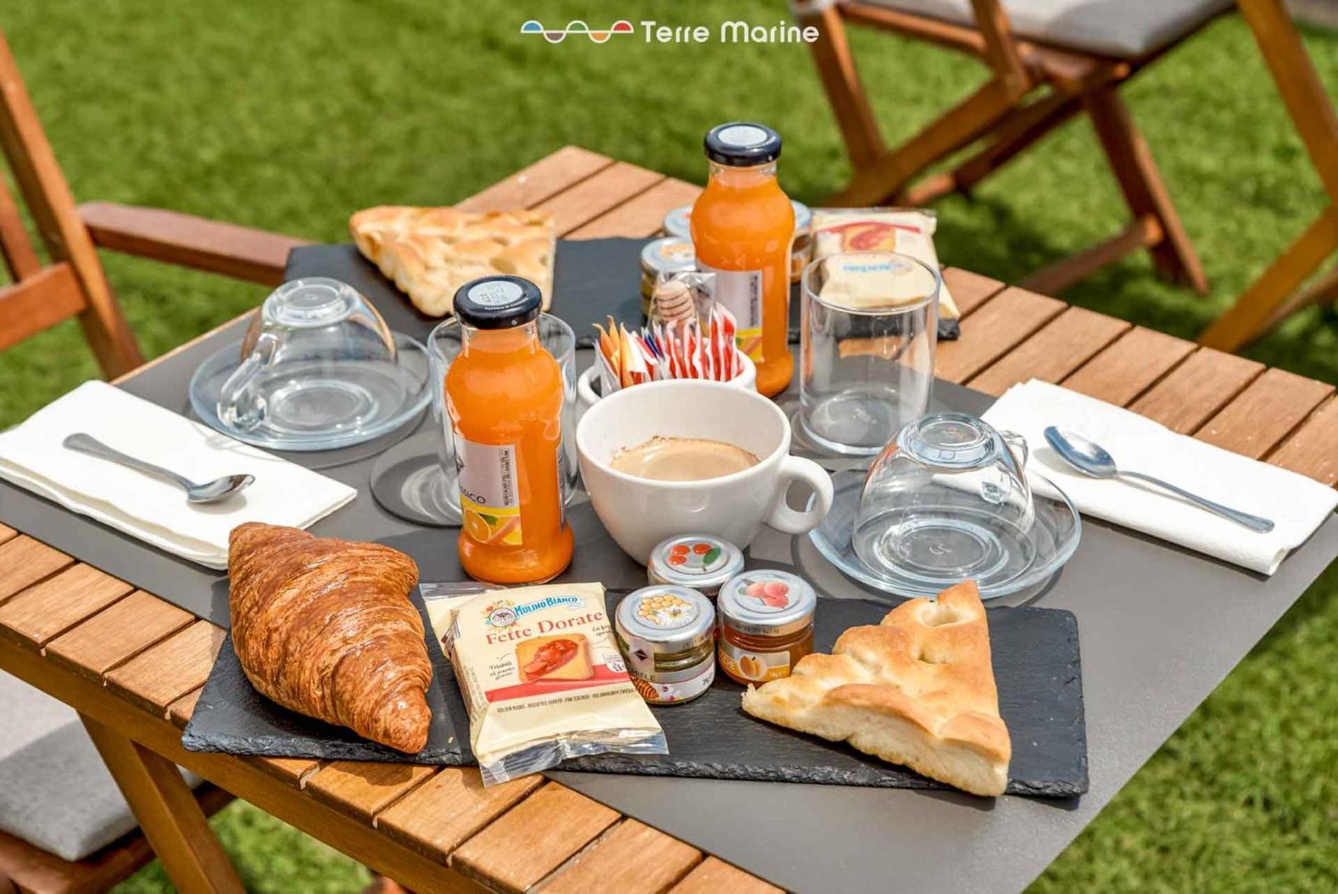 Bed & Breakfast Vicci 57, Terre Marine *